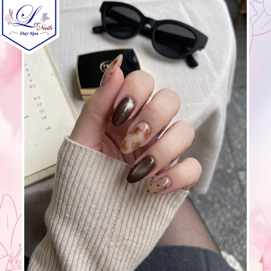 Nail Sep 03